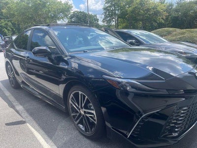 2025 Toyota Camry SE 4DR Sedan