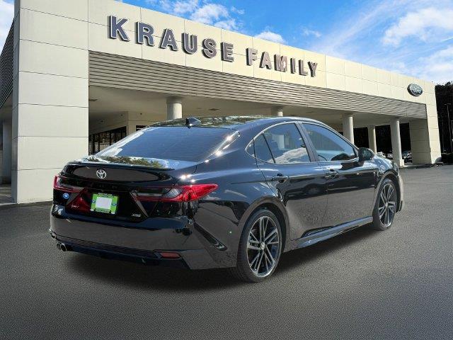 2025 Toyota Camry - $34,681
