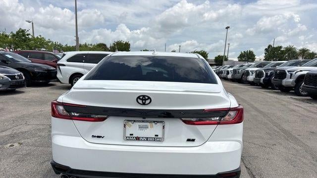 2025 Toyota Camry SE