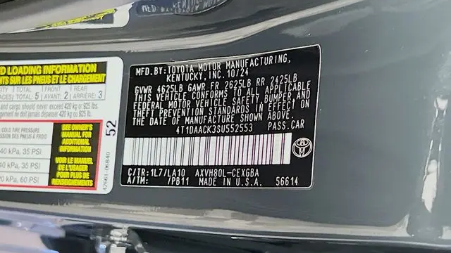 2025 Toyota Camry SE