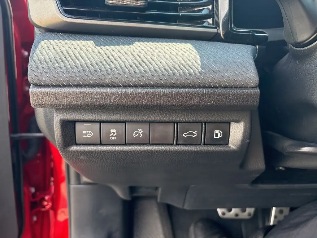 2025 Toyota Camry - $26,599
