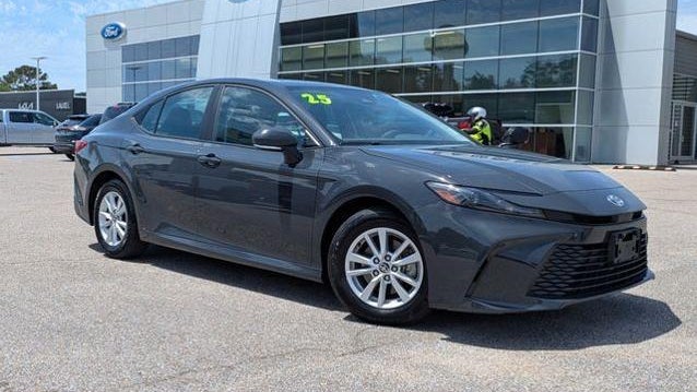 Preowned 2025 Toyota Camry SE for Sale