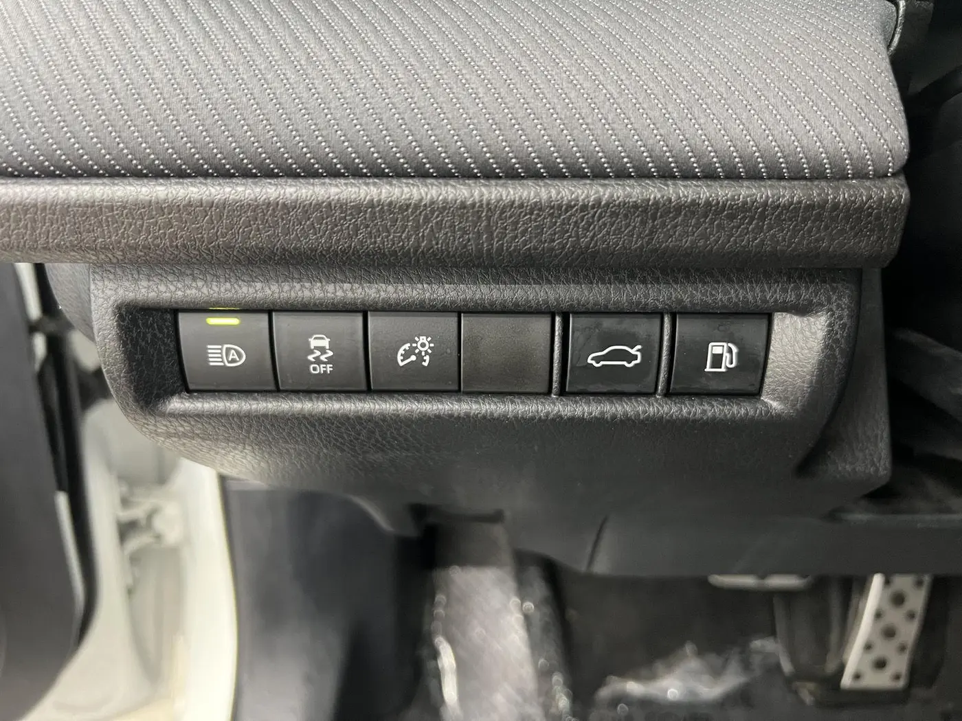 2025 Toyota Camry - $27,995