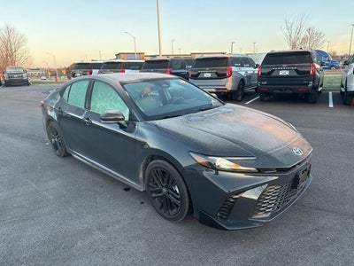 2025 Toyota Camry SE 4DR Sedan