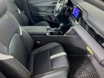 2025 Camry Thumbnail 28