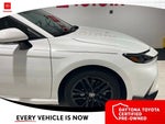 2025 Camry Thumbnail 4