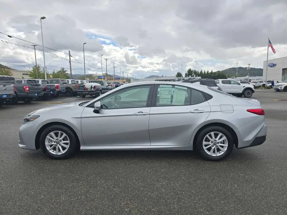 2025 Toyota Camry - $28,750