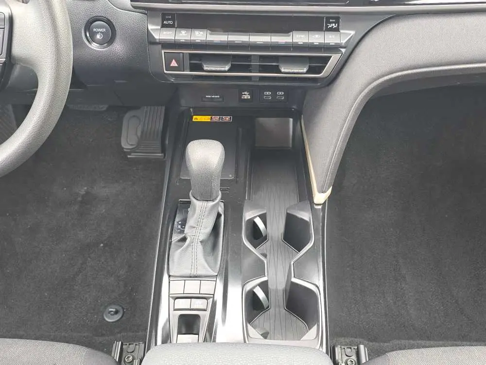 2025 Toyota Camry - $28,750