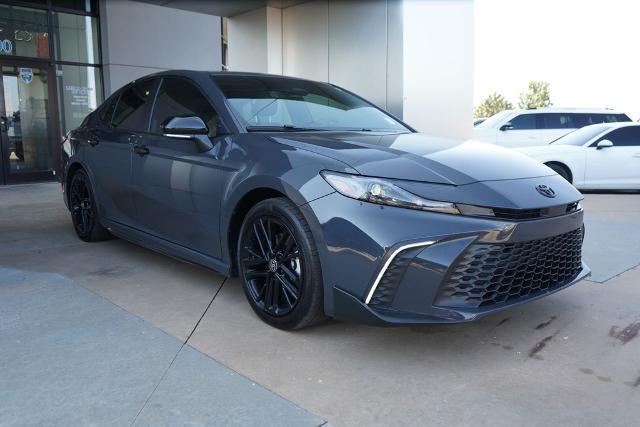 2025 Toyota Camry - $28,905