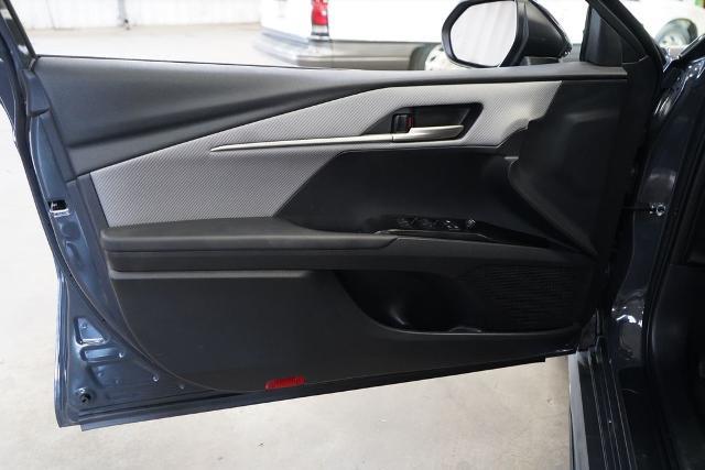 2025 Toyota Camry - $28,905
