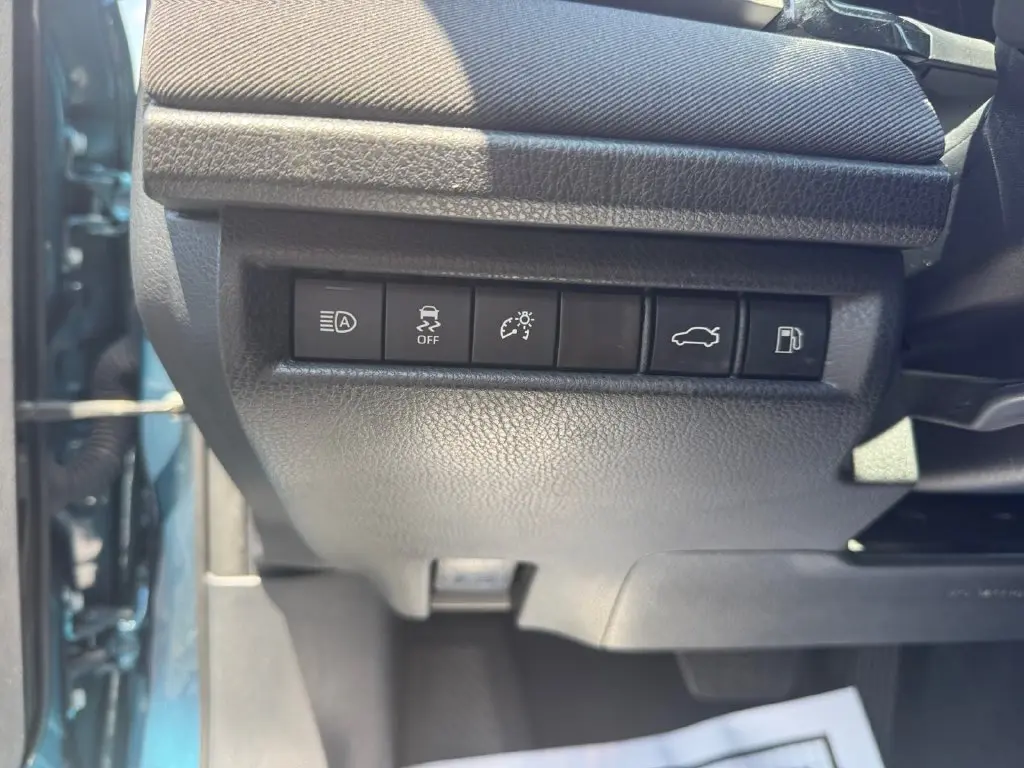 2025 Toyota Camry - $25,206