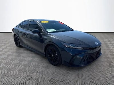 2025 Toyota Camry SE 4DR Sedan