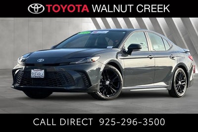 2025 Toyota Camry SE 4DR Sedan