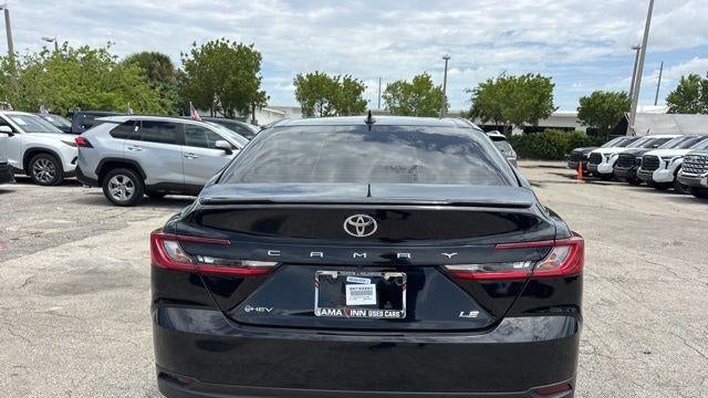 2025 Toyota Camry SE