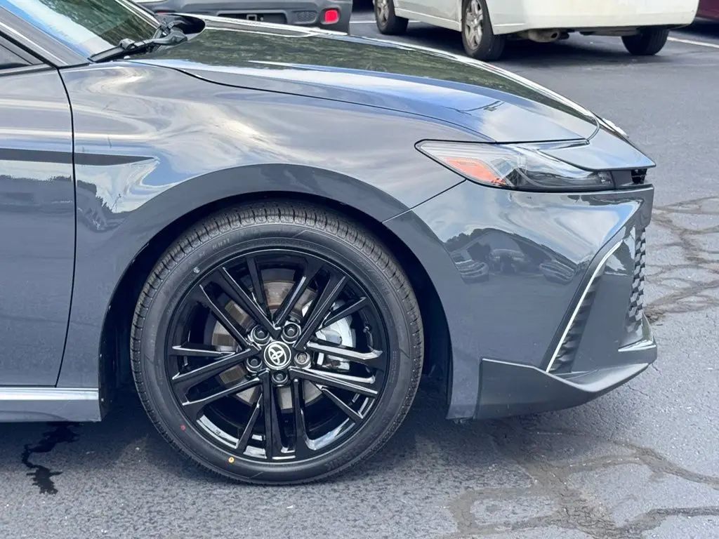 2025 Toyota Camry - $28,528