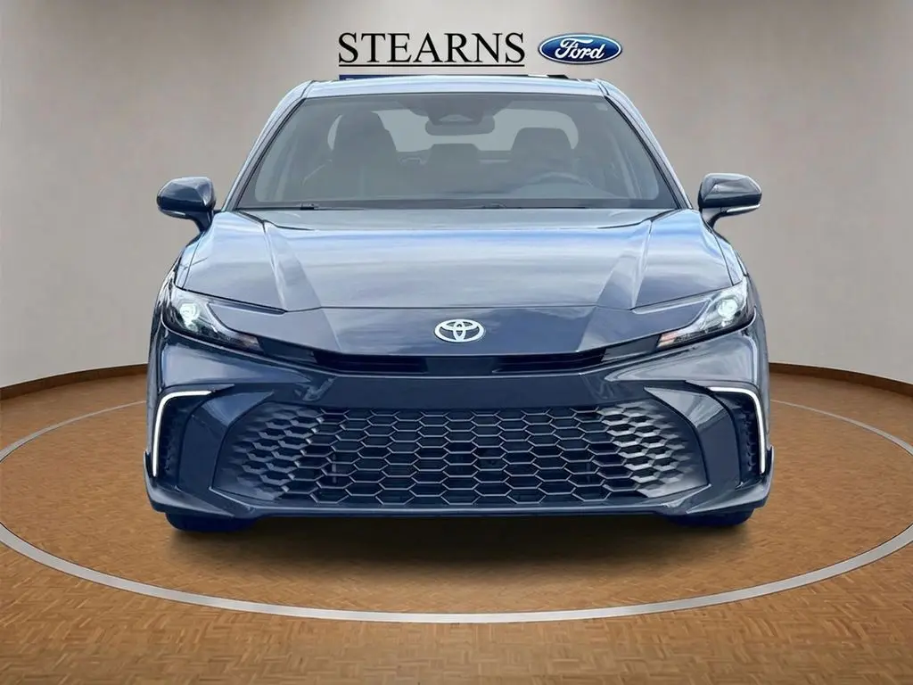 2025 Toyota Camry - $28,528