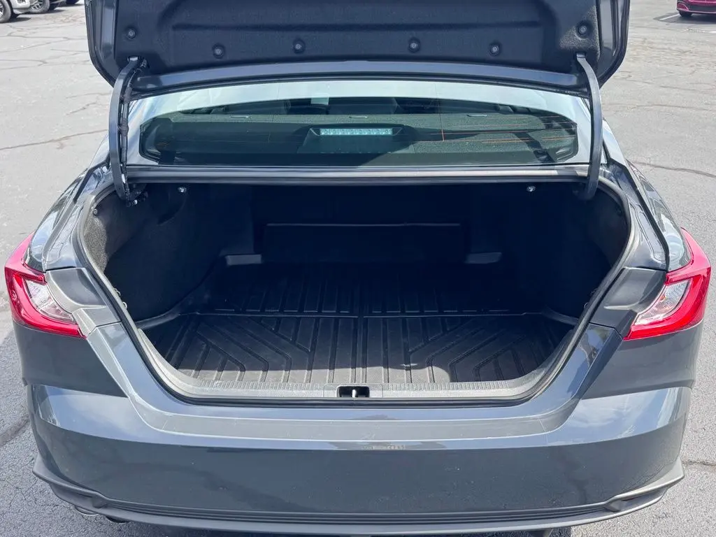 2025 Toyota Camry - $28,528