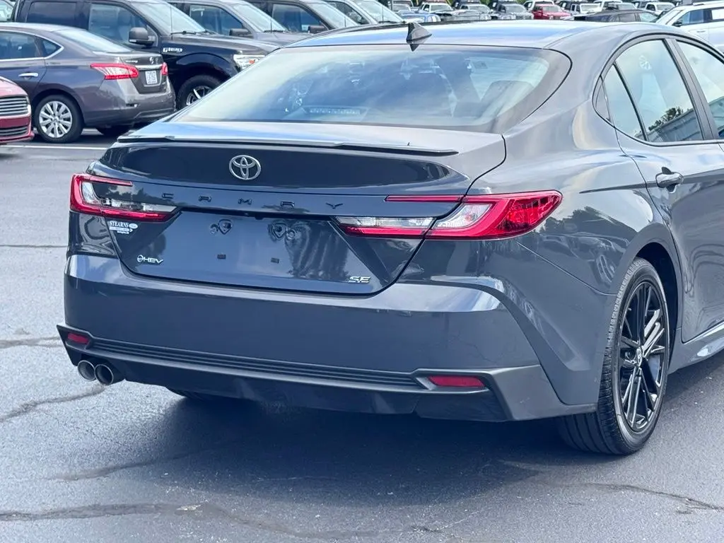 2025 Toyota Camry - $28,528