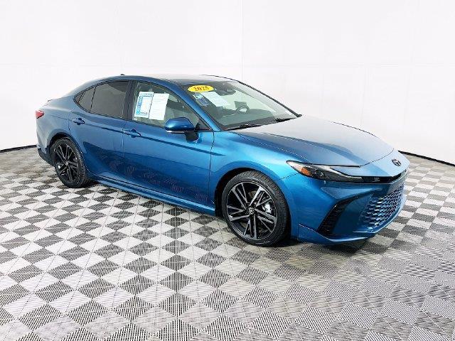2025 Toyota Camry - $33,800