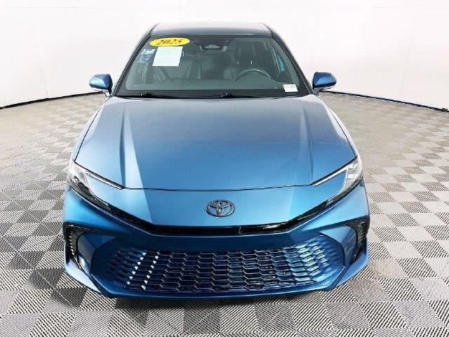 2025 Toyota Camry - $33,800