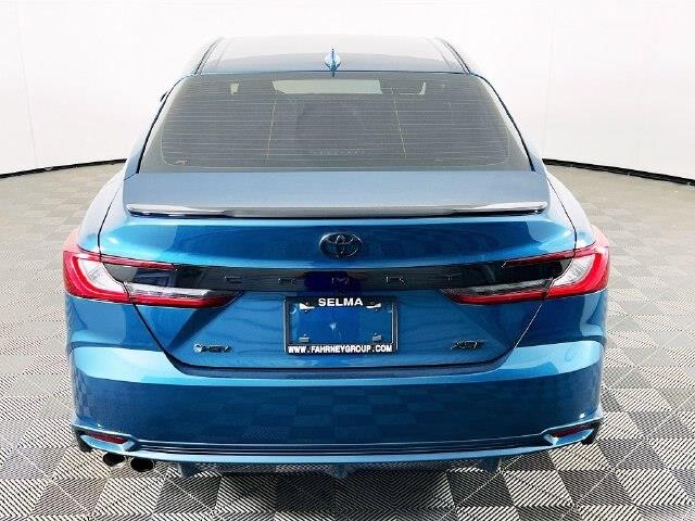 2025 Toyota Camry - $33,800