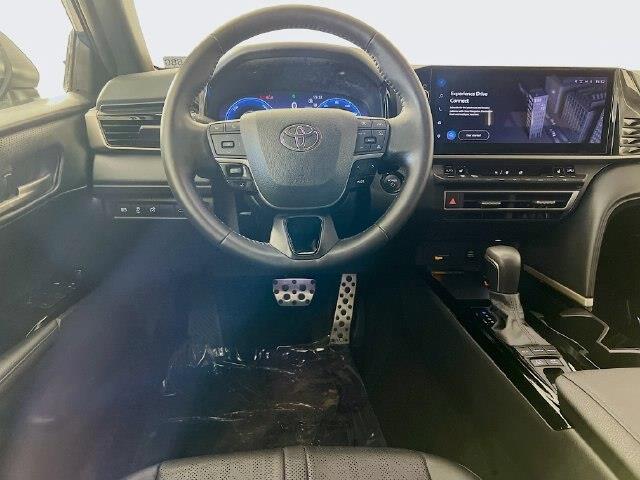 2025 Toyota Camry - $33,800
