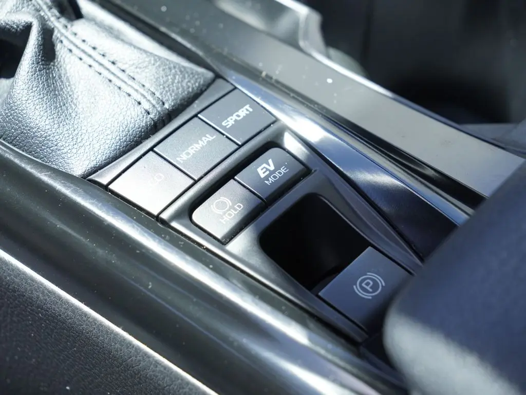 2025 Toyota Camry - $28,688