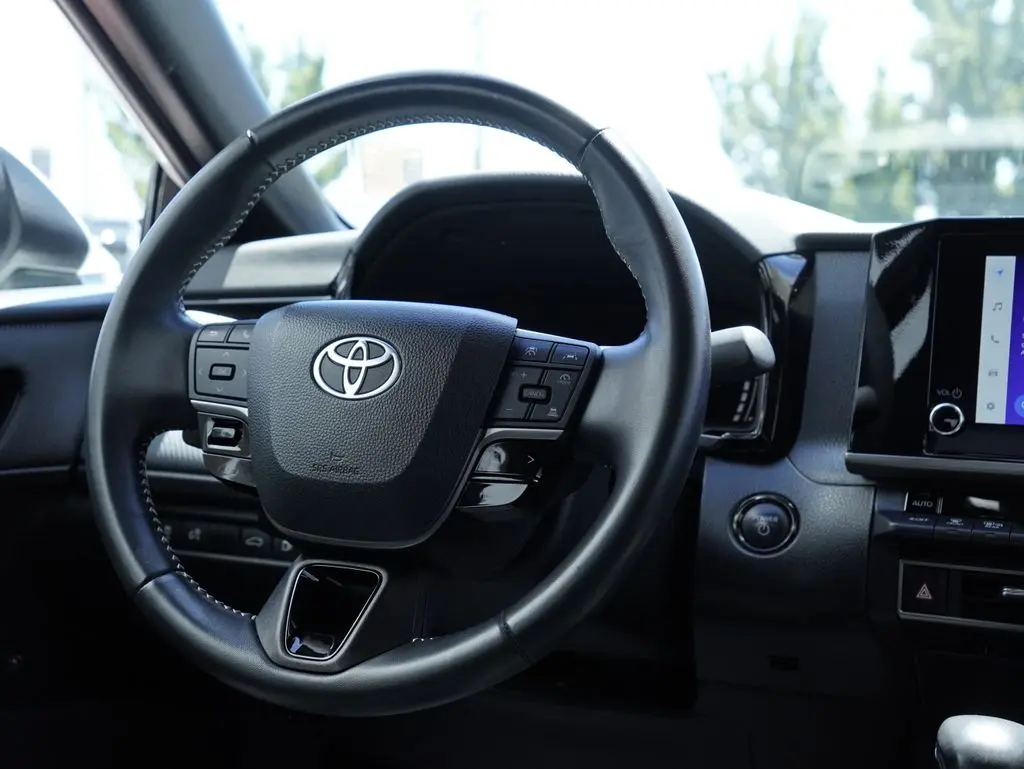 2025 Toyota Camry - $28,688