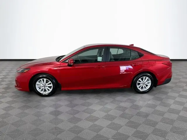 2026 Toyota Camry - $30,900