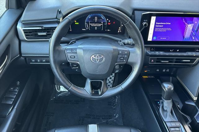 2025 Toyota Camry - $25,990