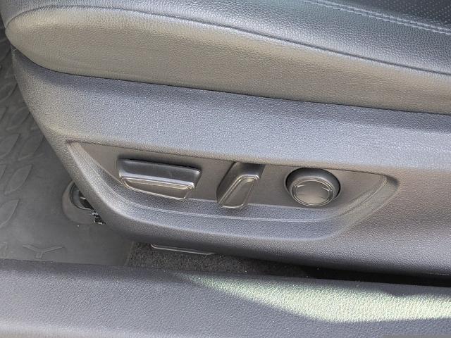 2025 Toyota Camry - $33,500