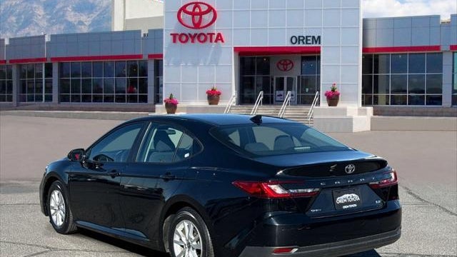 2025 Toyota Camry LE