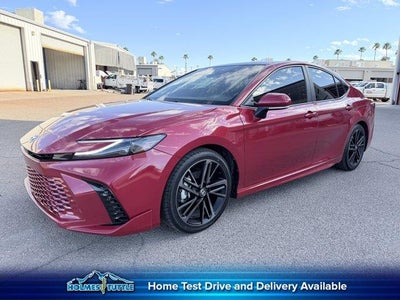 2025 Toyota Camry SE 4DR Sedan