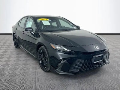 2025 Toyota Camry SE 4DR Sedan