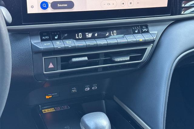 2025 Toyota Camry - $35,780