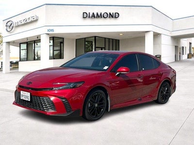 2025 Toyota Camry SE 4DR Sedan