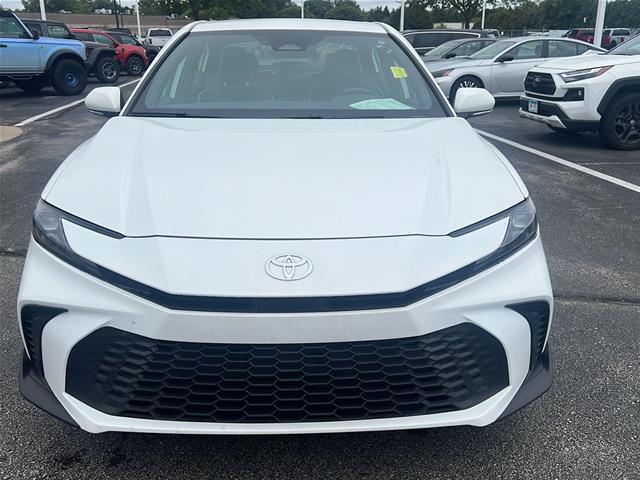 2025 Toyota Camry - $27,900