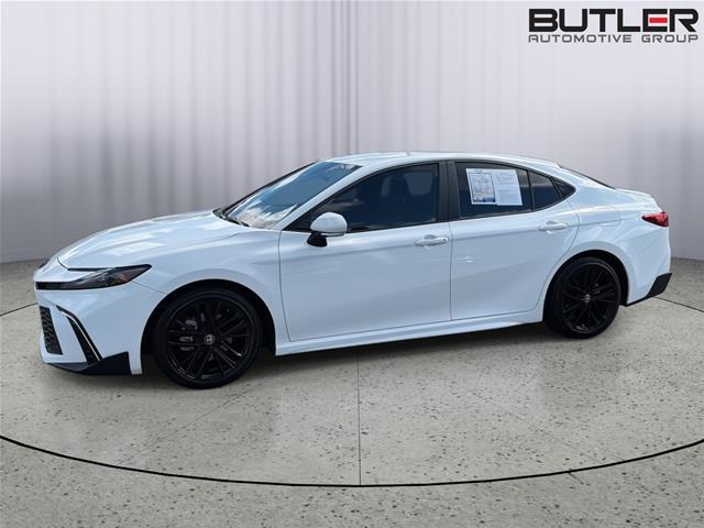 2025 Toyota Camry - $28,900