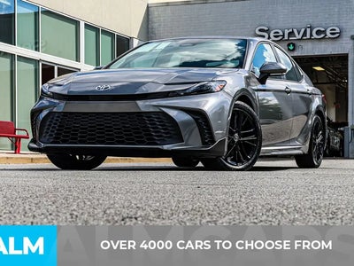2025 Toyota Camry SE 4DR Sedan