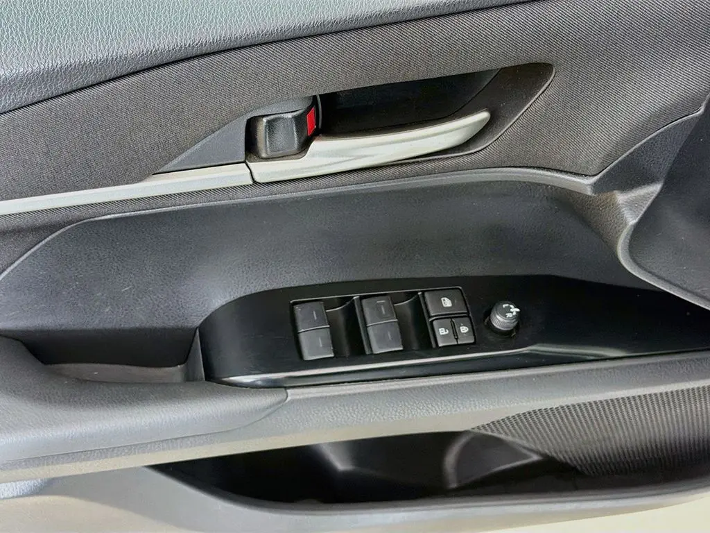 2025 Toyota Camry - $21,999