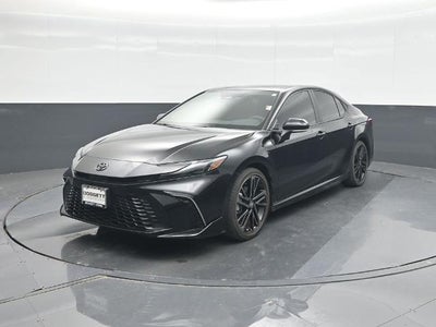 2025 Toyota Camry SE 4DR Sedan