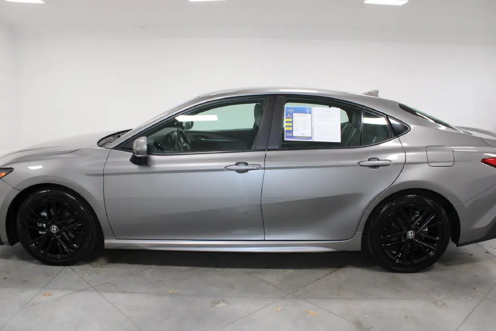 2025 Toyota Camry - $28,448