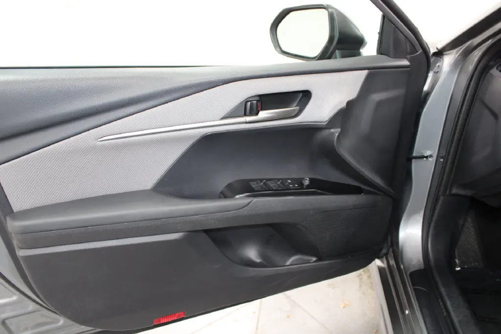 2025 Toyota Camry - $28,448