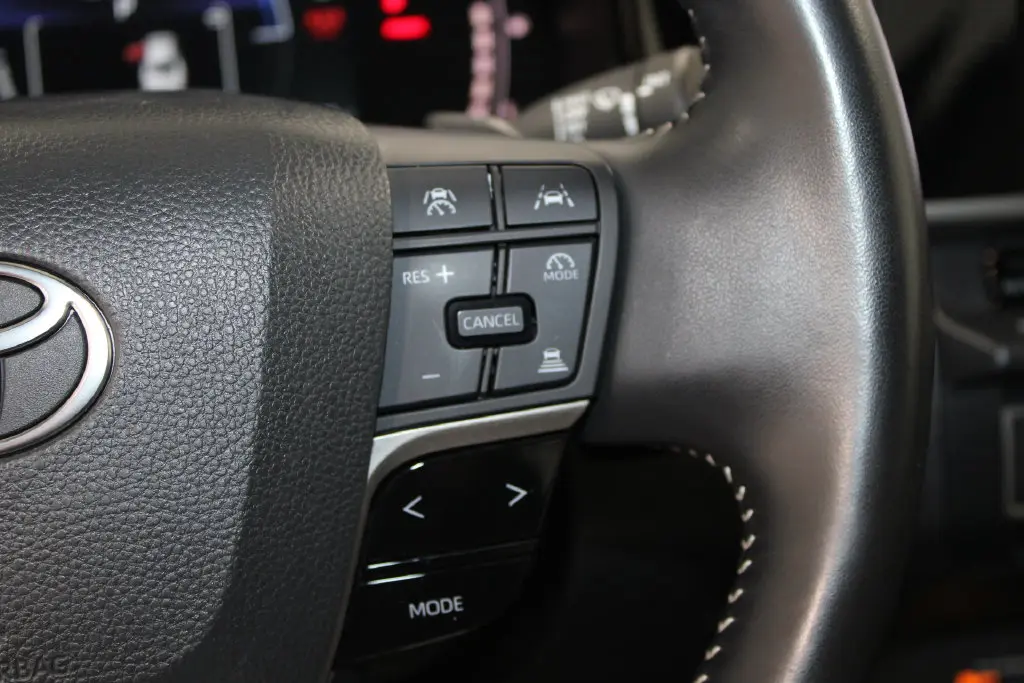 2025 Toyota Camry - $28,448