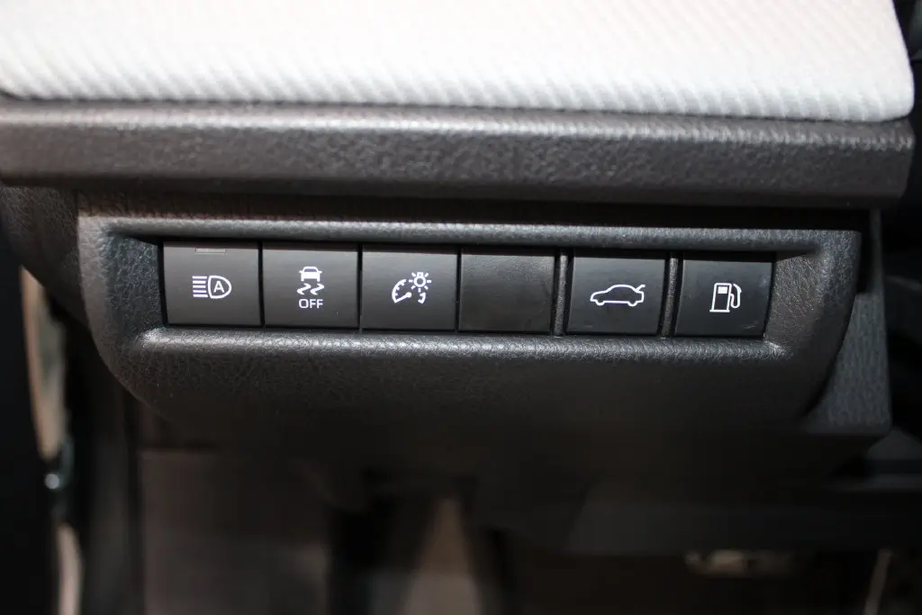 2025 Toyota Camry - $28,448