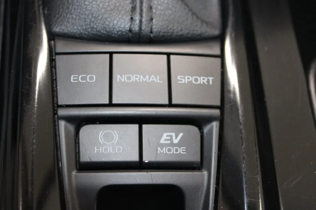 2025 Toyota Camry - $28,448
