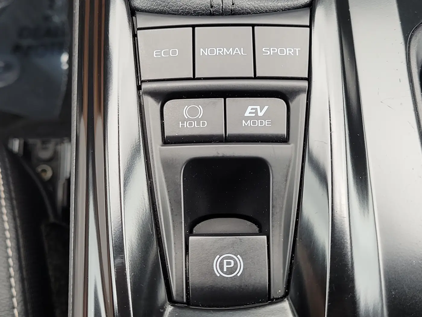2025 Toyota Camry - $26,990