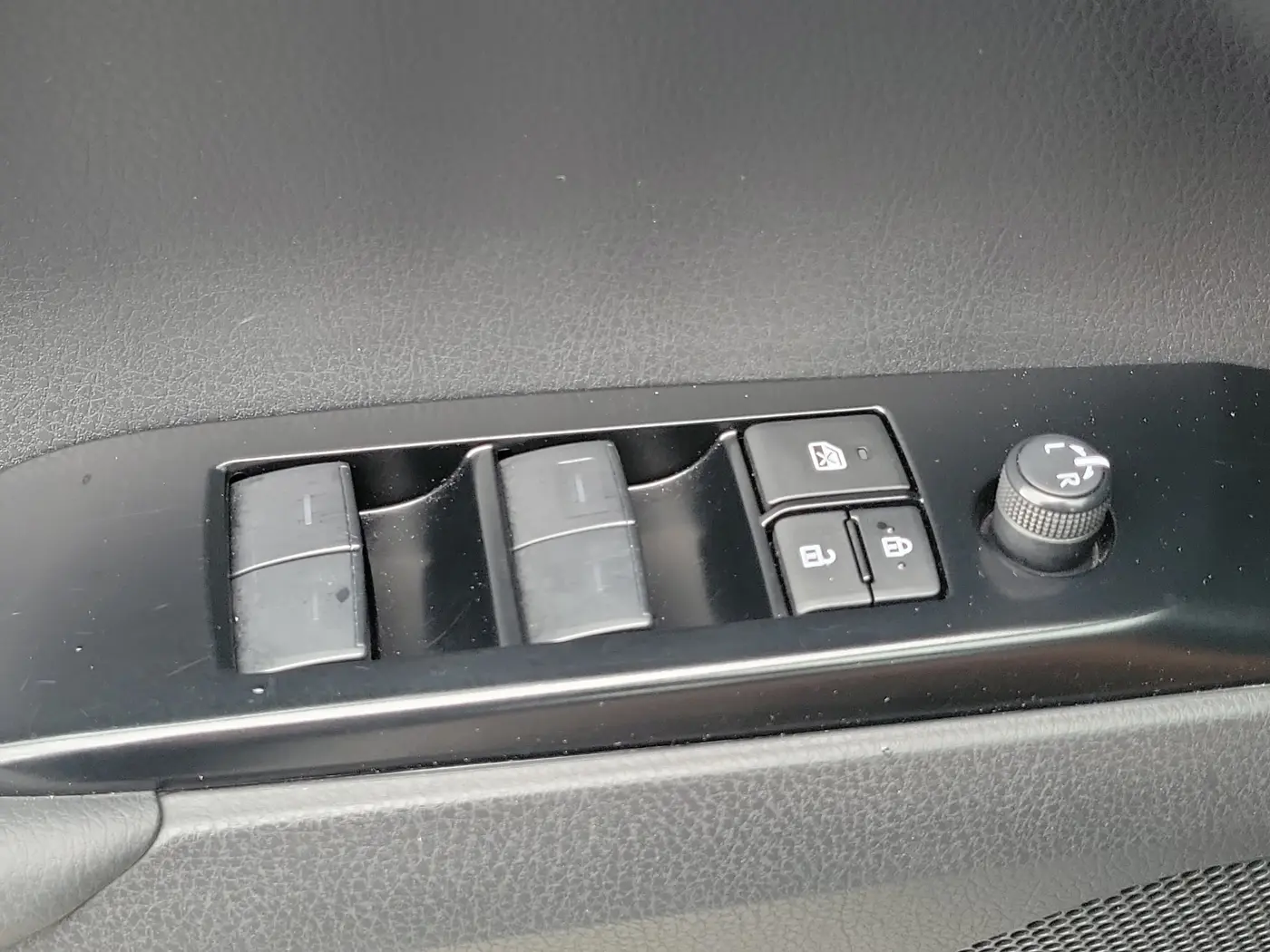 2025 Toyota Camry - $26,990