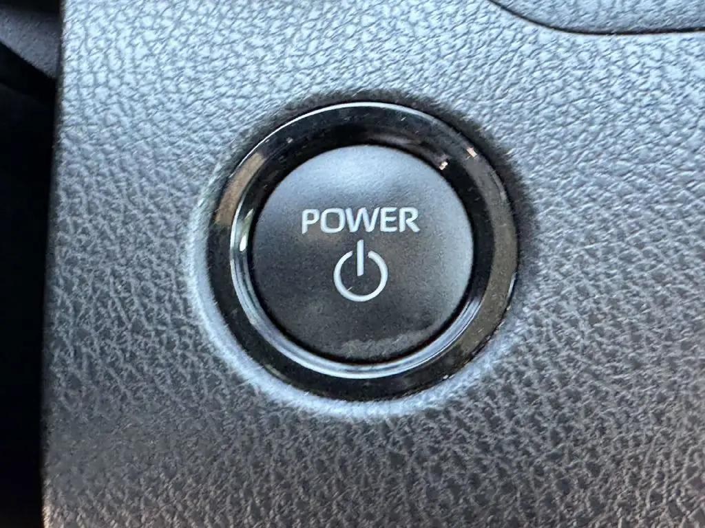 2025 Toyota Camry - $25,200