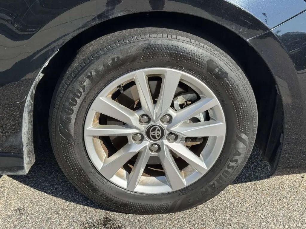 2025 Toyota Camry - $25,200